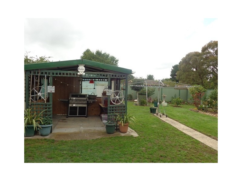 7 Watson Road, Moss Vale NSW 2577