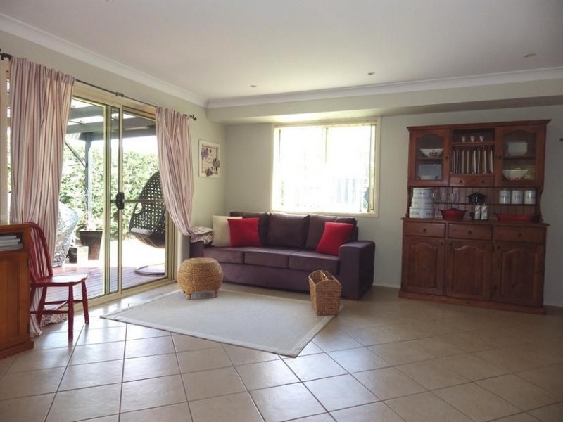 2/11 Walton Place, Moss Vale NSW 2577