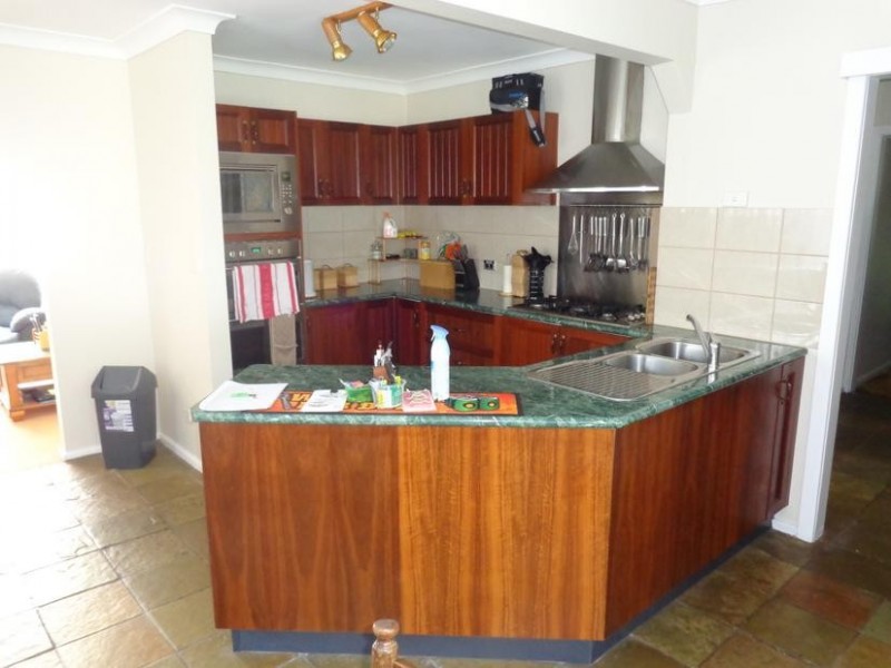 7 McCleery Avenue, Moss Vale NSW 2577