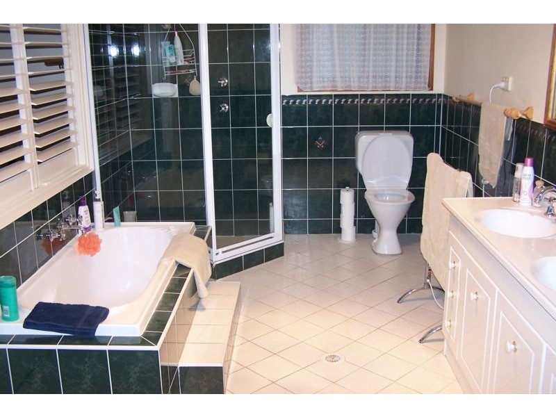 19D Dengate Crescent, Moss Vale NSW 2577