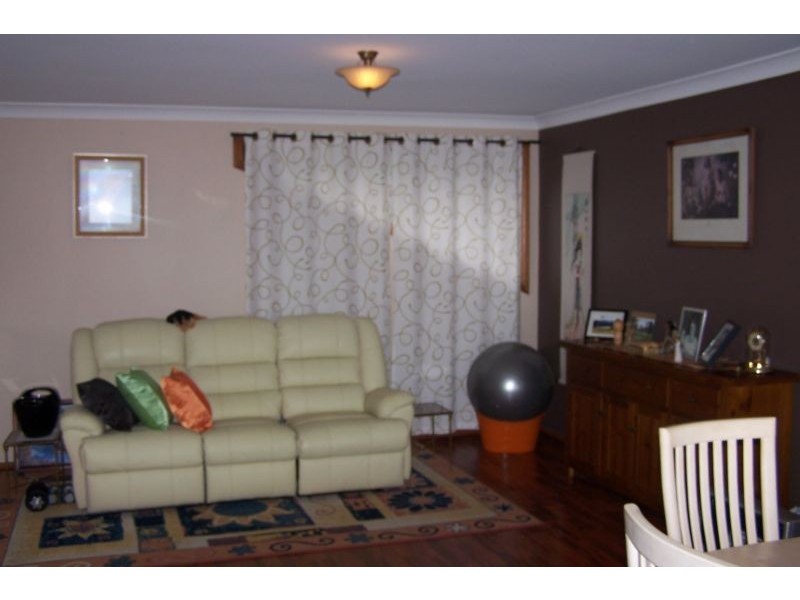 19D Dengate Crescent, Moss Vale NSW 2577