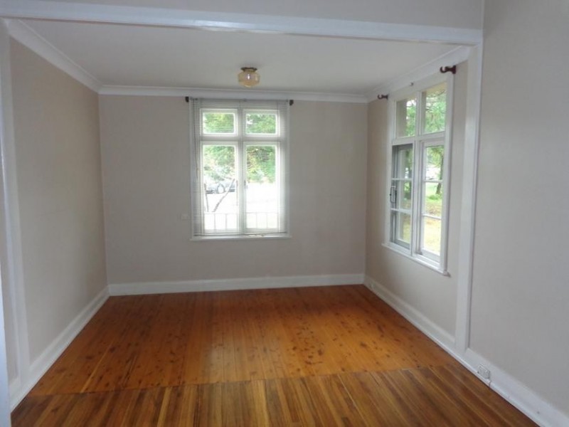 11 Garrett Street, Moss Vale NSW 2577