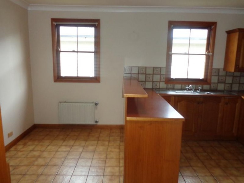 11 Garrett Street, Moss Vale NSW 2577