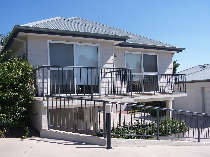 12/ Cnr Mack Street & Arthur Street, Moss Vale NSW 2577