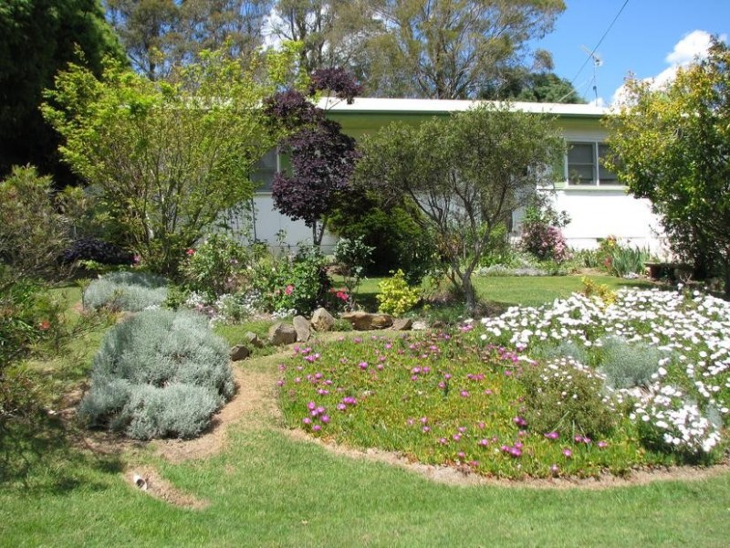 66 Watson Rd, Moss Vale NSW 2577