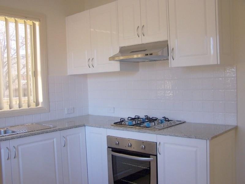 3/11 Mack St, Moss Vale NSW 2577