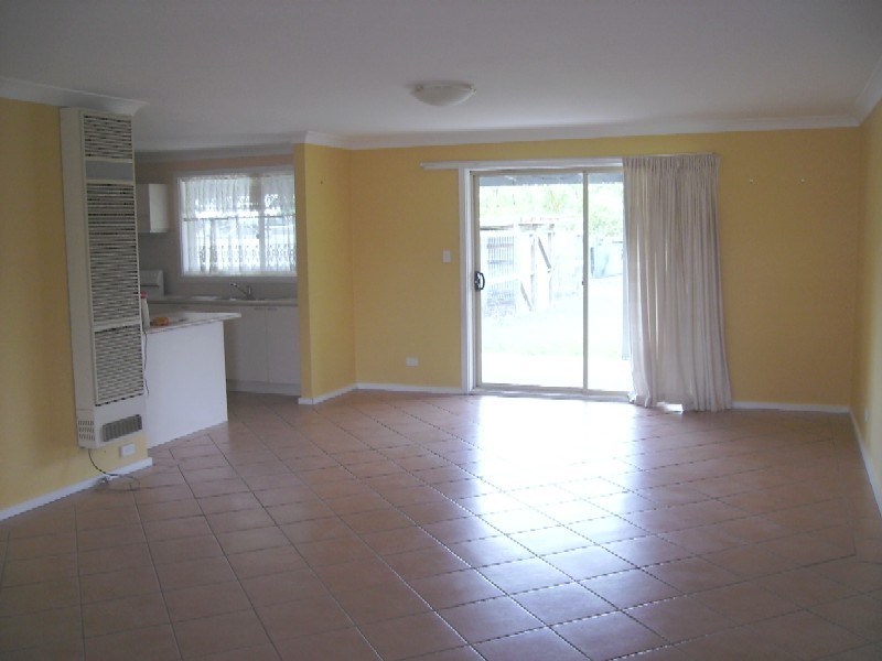 8 Station St, Marulan NSW 2579