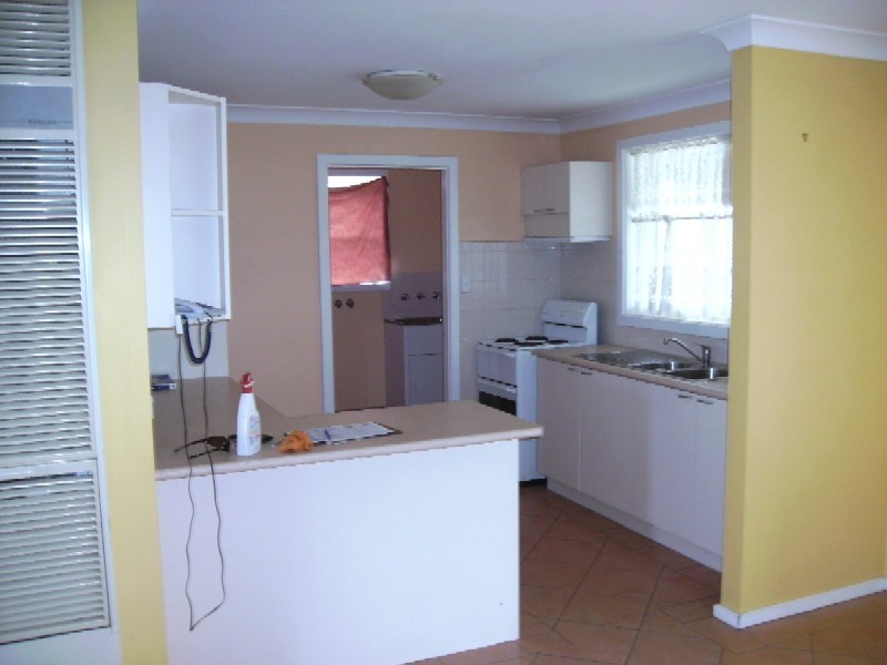 8 Station St, Marulan NSW 2579