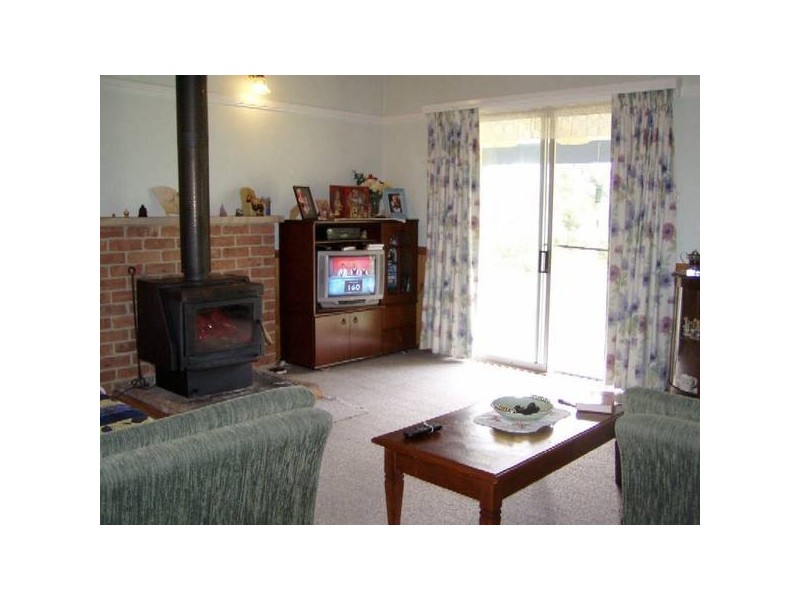 94 Long Point Road, Tallong NSW 2579