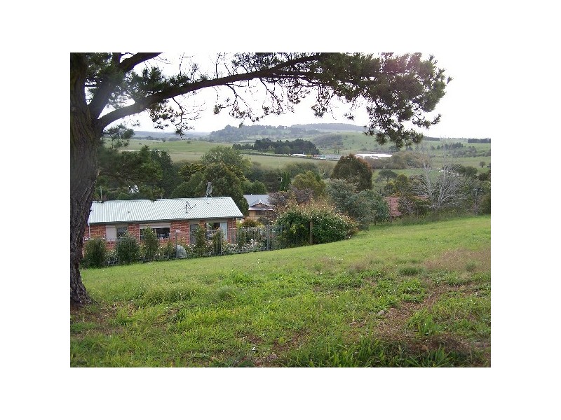 11 Stanley Terrace, Moss Vale NSW 2577