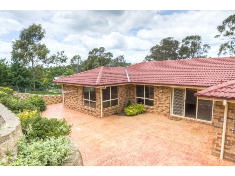 12 Innes Road, Moss Vale NSW 2577