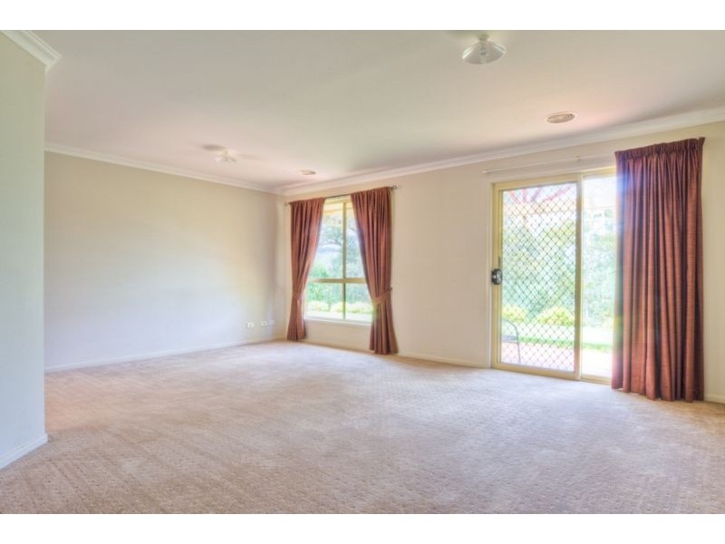 12 Innes Road, Moss Vale NSW 2577