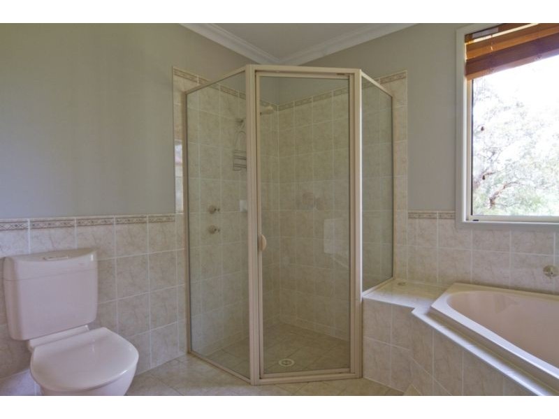 12 Innes Road, Moss Vale NSW 2577