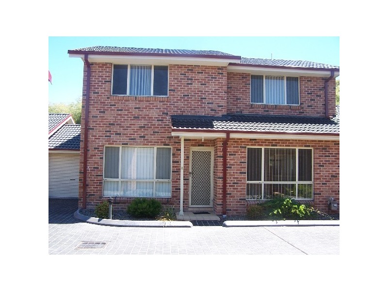 2/11 Mack Street, Moss Vale NSW 2577