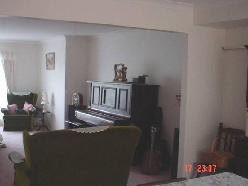 2 Hampton Court, Moss Vale NSW 2577