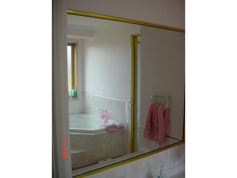 2 Hampton Court, Moss Vale NSW 2577