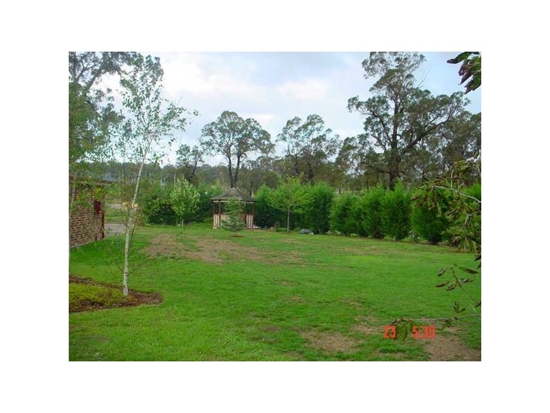 2 Hampton Court, Moss Vale NSW 2577