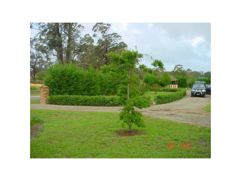 2 Hampton Court, Moss Vale NSW 2577