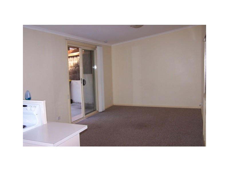 2/25 Arthur Street, Moss Vale NSW 2577