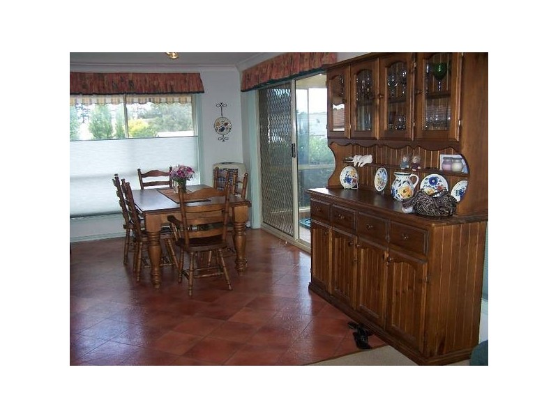 8 Semkin Street, Moss Vale NSW 2577