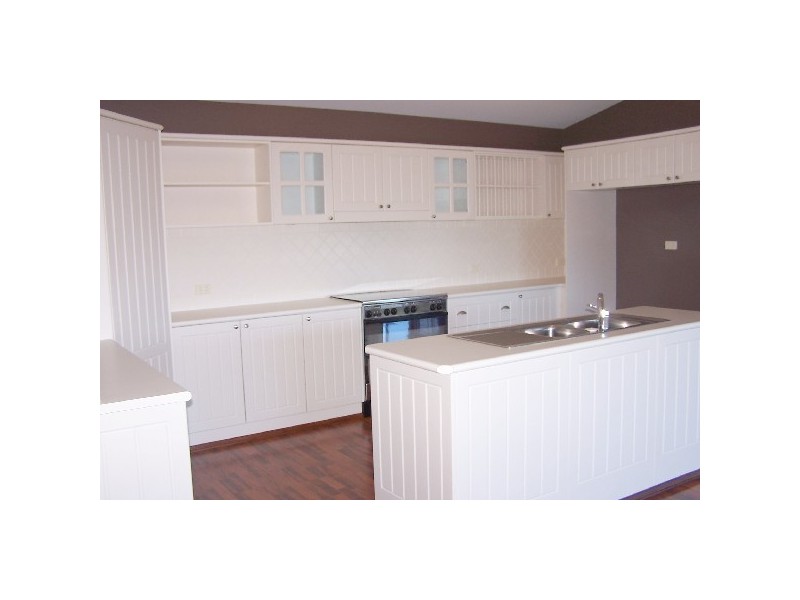 19D Dengate
Crescent, Moss Vale NSW 2577