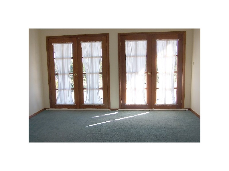 19D Dengate
Crescent, Moss Vale NSW 2577