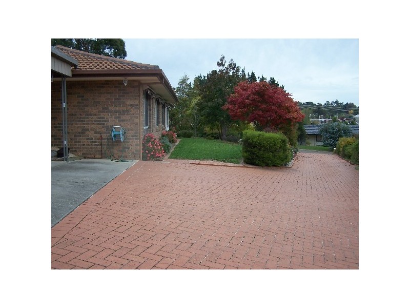 8 Trelm Place, Moss Vale NSW 2577