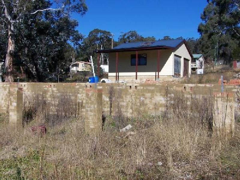 Huon Street, Tallong NSW 2579