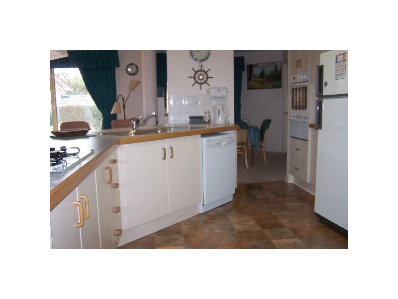 12 Simon Place, Moss Vale NSW 2577