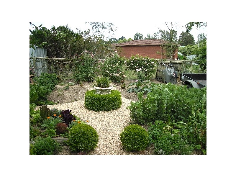 5 Twickenham Place, Moss Vale NSW 2577