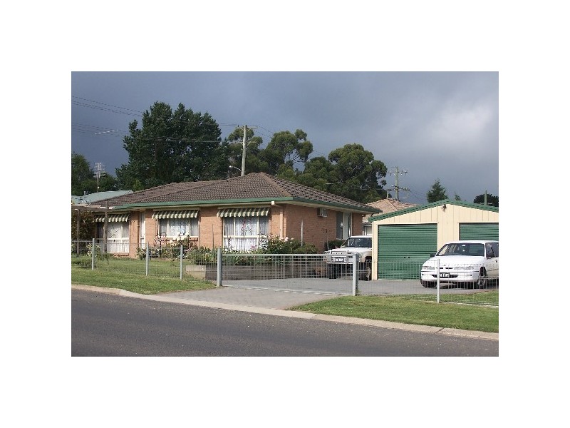 82 Parkes Road, Moss Vale NSW 2577