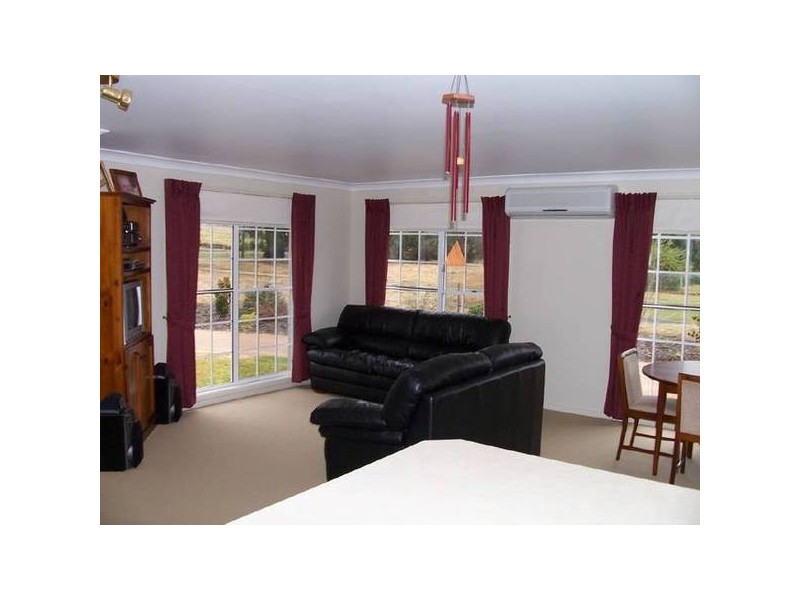 3 School Lane, Exeter NSW 2579