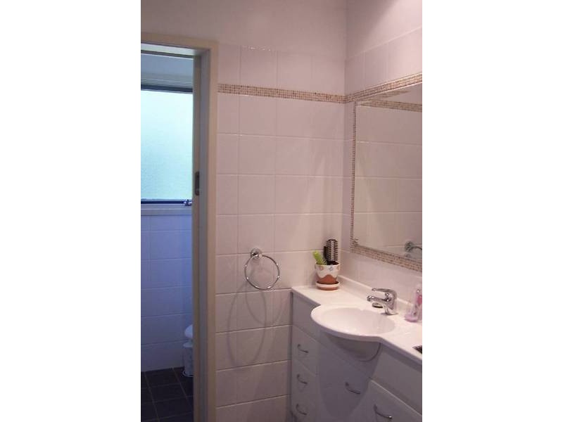 2 Woodville Road, Moss Vale NSW 2577