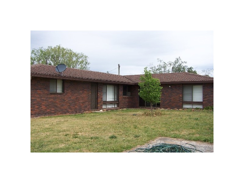 1 Mereworth Road, Berrima NSW 2577