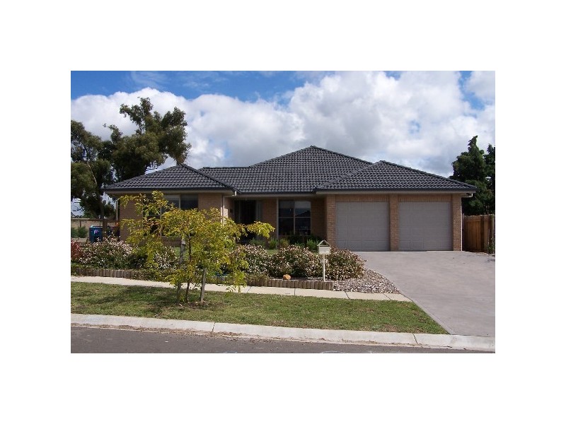 20 Baker Street, Moss Vale NSW 2577