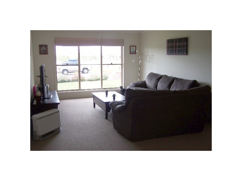 20 Baker Street, Moss Vale NSW 2577