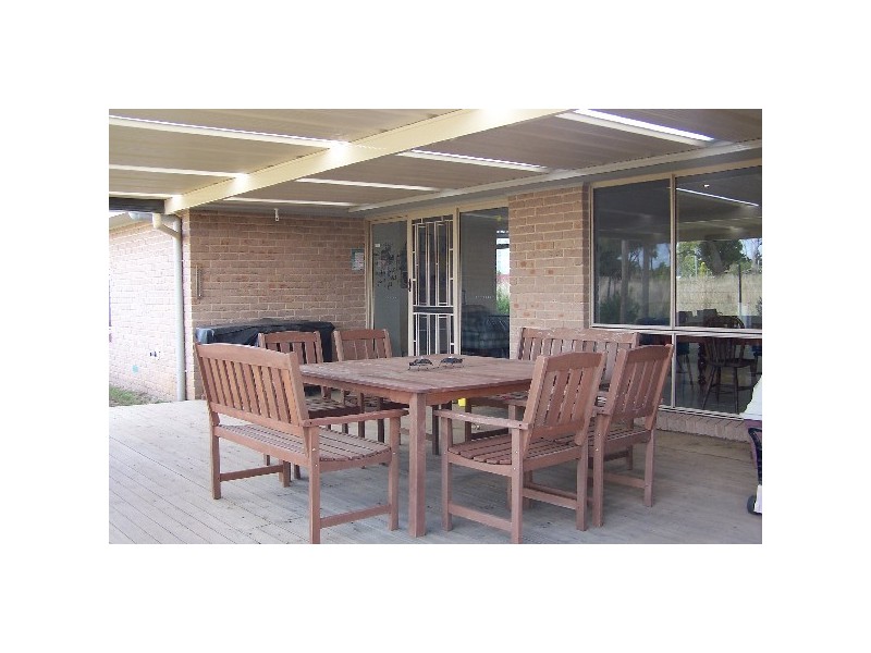 20 Baker Street, Moss Vale NSW 2577