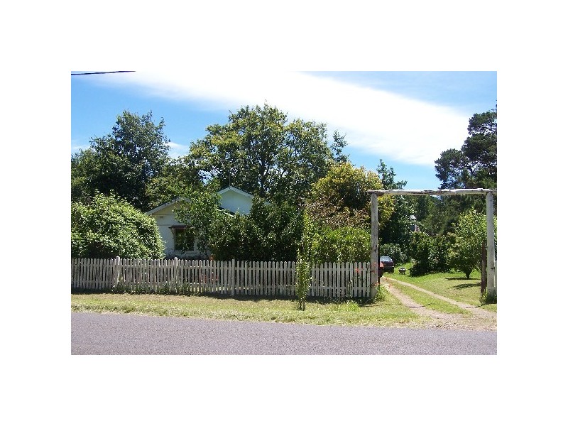 10 Middle Road, Exeter NSW 2579
