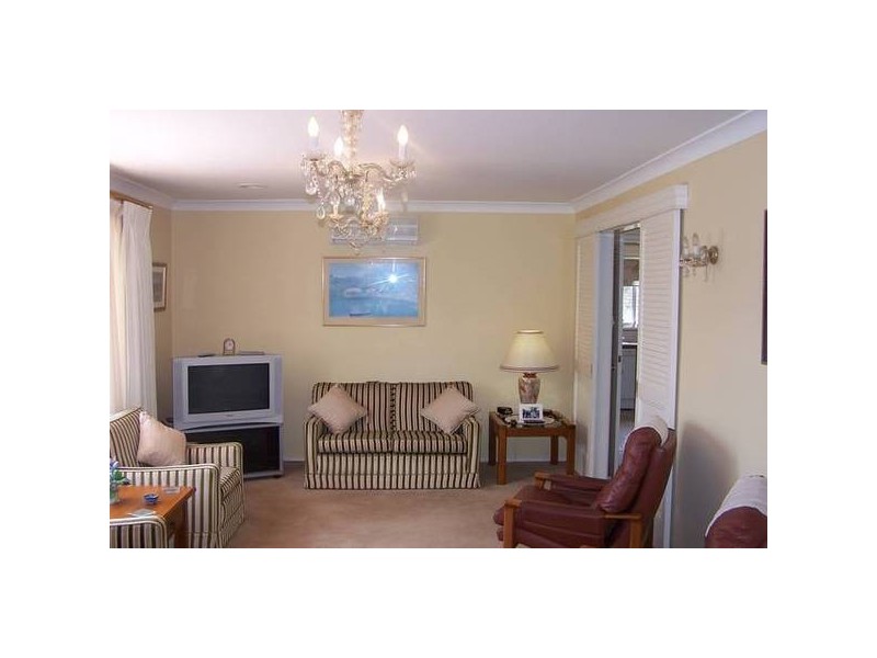 6 Woodville Road, Moss Vale NSW 2577