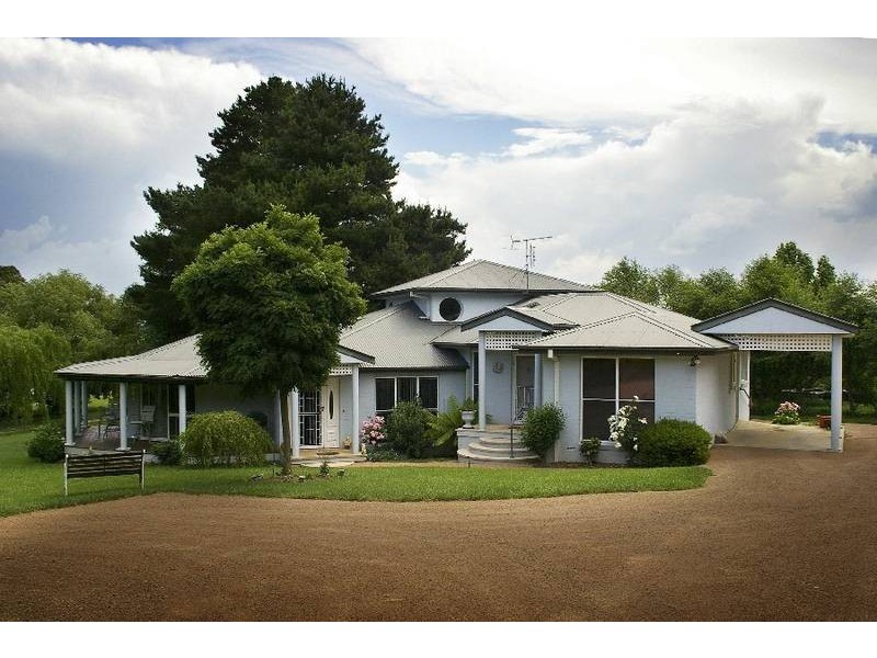 10 Bonnie Glen Road, Bowral NSW 2576