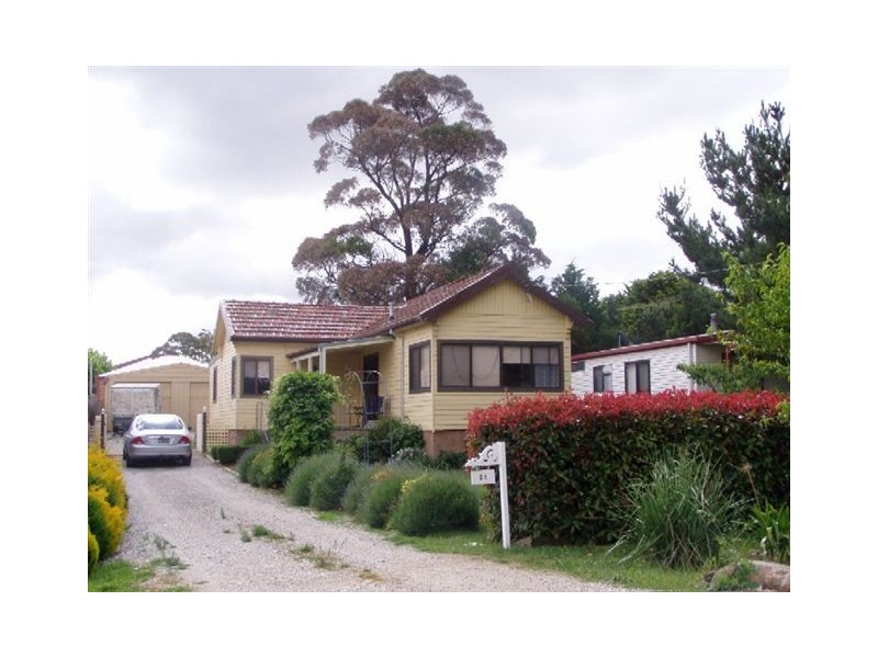 24 Adelaide Street, New Berrima NSW 2577