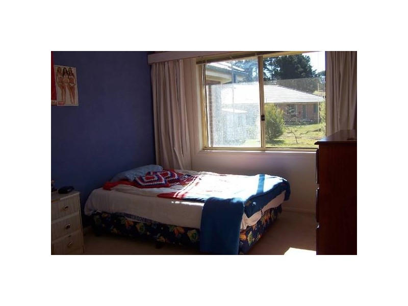 2 Wembley Street, Moss Vale NSW 2577