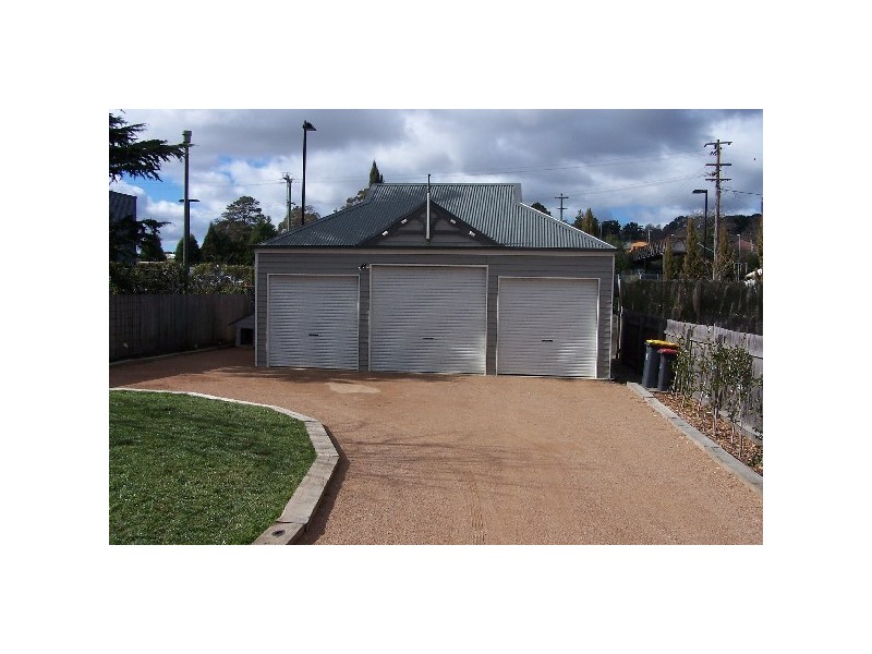 9 Garrett Street, Moss Vale NSW 2577