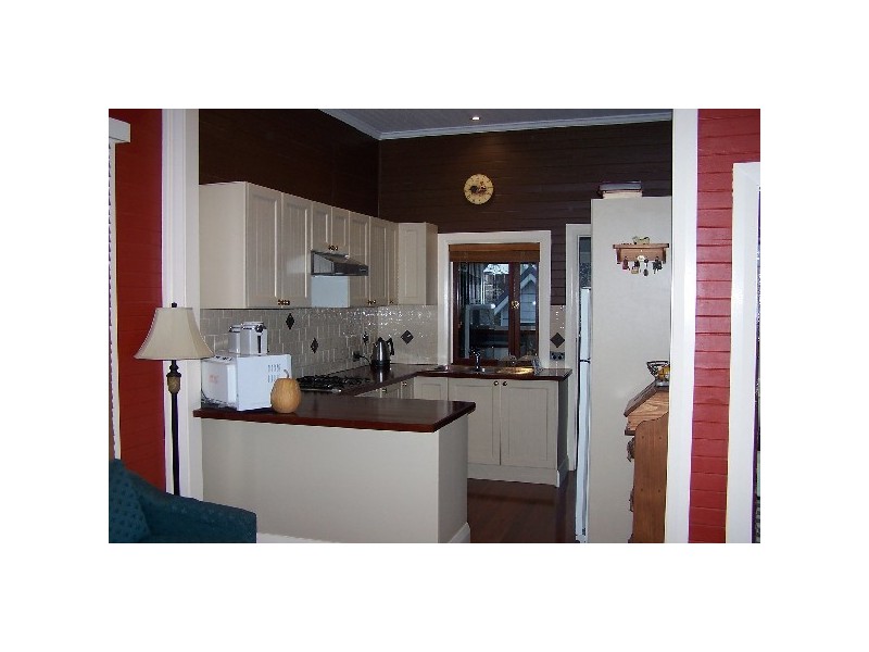 9 Garrett Street, Moss Vale NSW 2577