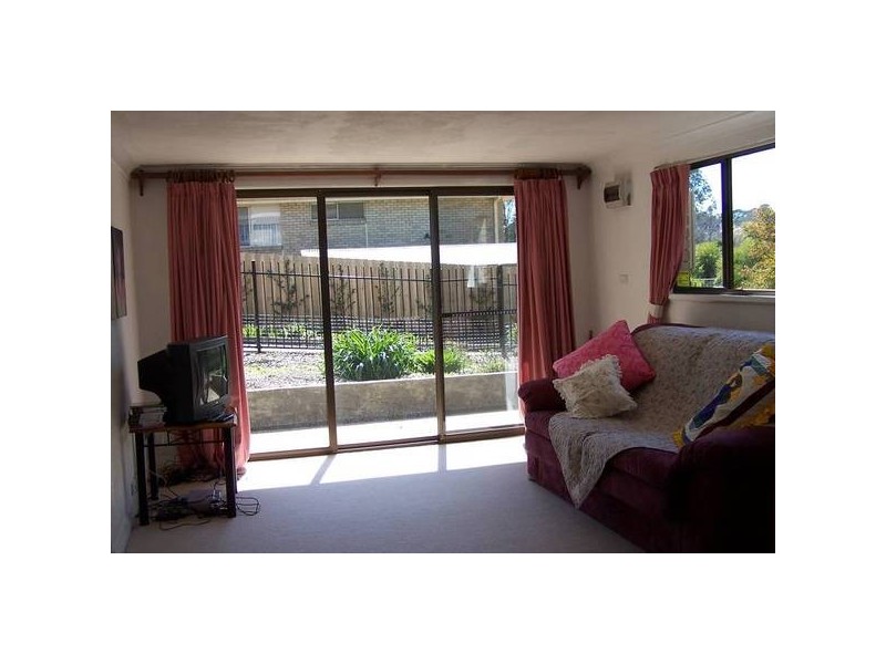 33 Railway Street, Moss Vale NSW 2577