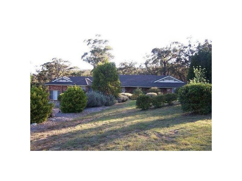 77 Cumberteen Street, Hill Top NSW 2575
