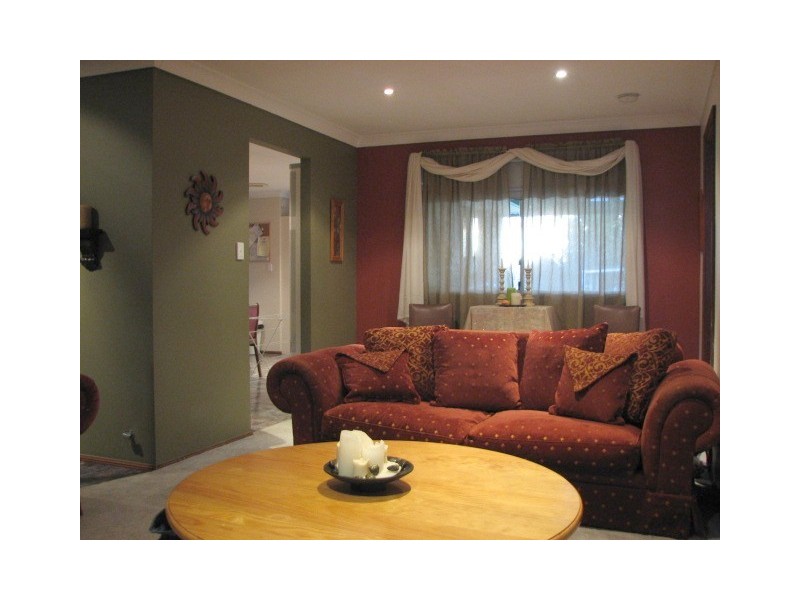 8 Wyatt Street, Moss Vale NSW 2577