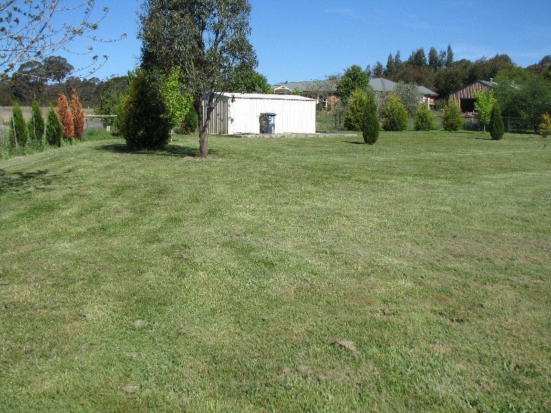 19 Watkins Drive, Moss Vale NSW 2577