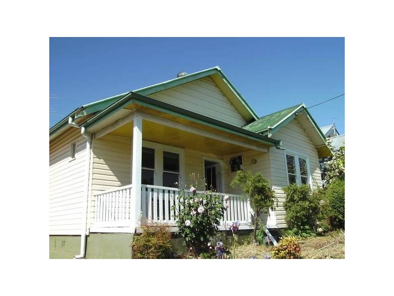 18 Elizabeth Street, Moss Vale NSW 2577