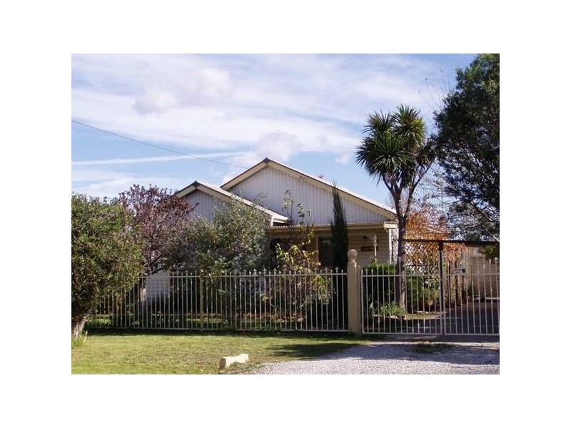 16 Sydney Street, New Berrima NSW 2577